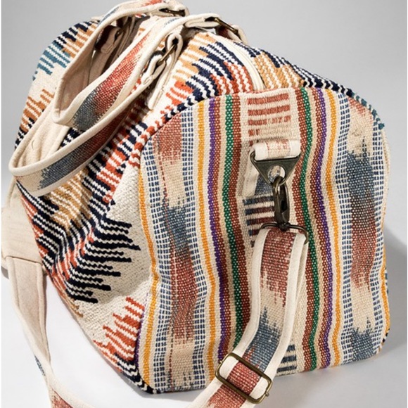 90. LAST 1! Blue Vacation Bag Woven Boho Bohemian Aztec Duffle Travel Weekender - Picture 3 of 7